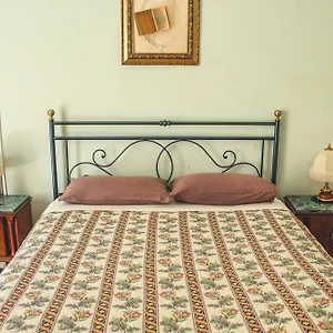 3* Vendégház Casa Verdi - House Of Travelers